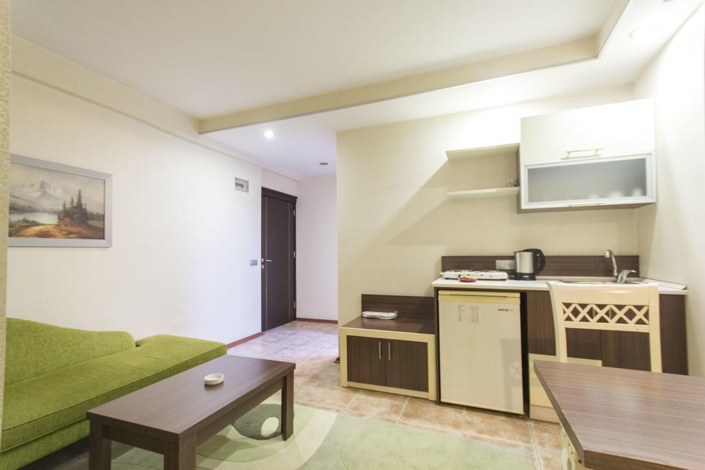 Sari Konak Apart Hotel Adana Kamer foto