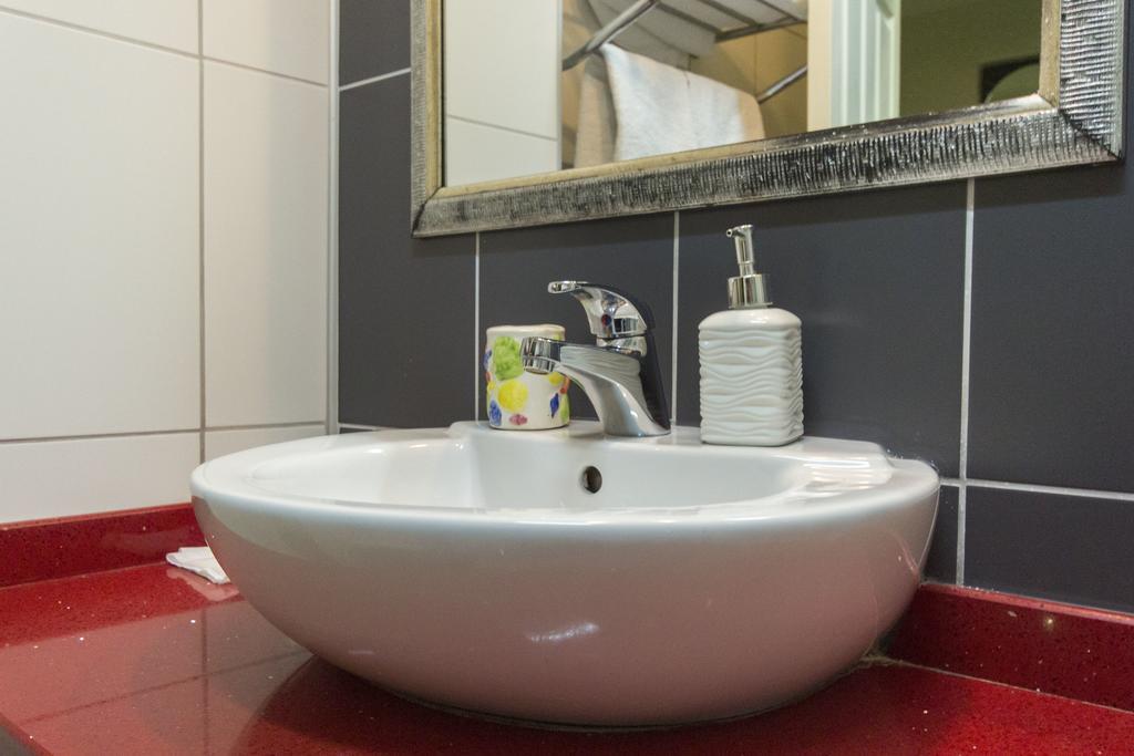 Sari Konak Apart Hotel Adana Buitenkant foto